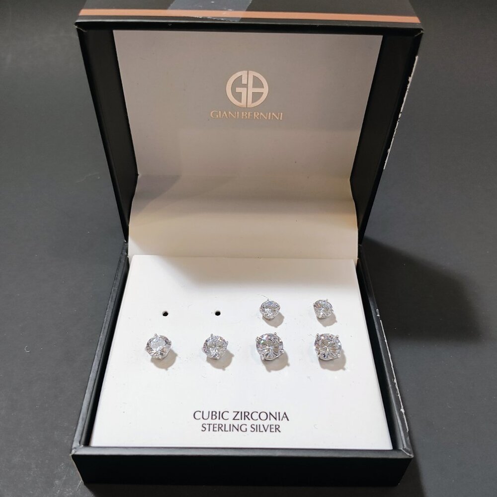 Giani Bernini Cubic Zirconia Stud Sterling Silver Earrings NWT - Picture 1 of 4